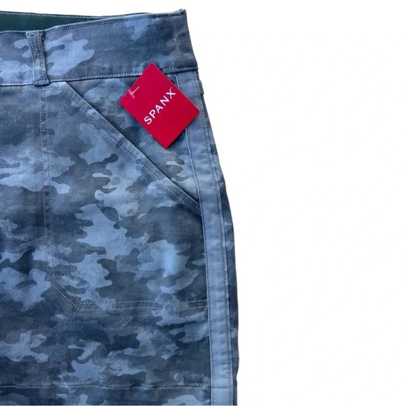 SPANX Stretch Twill Short - Stonewash Camo Comfort Stretchy Military Army - Picture 6 of 11